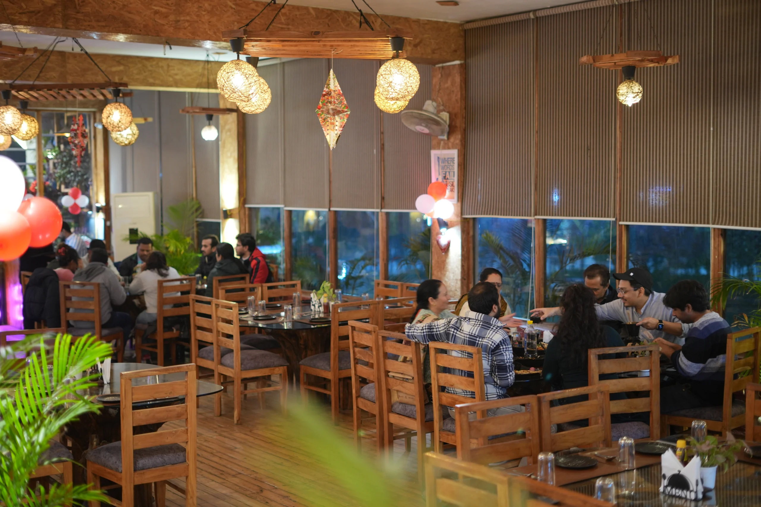 best cafe in haldwani