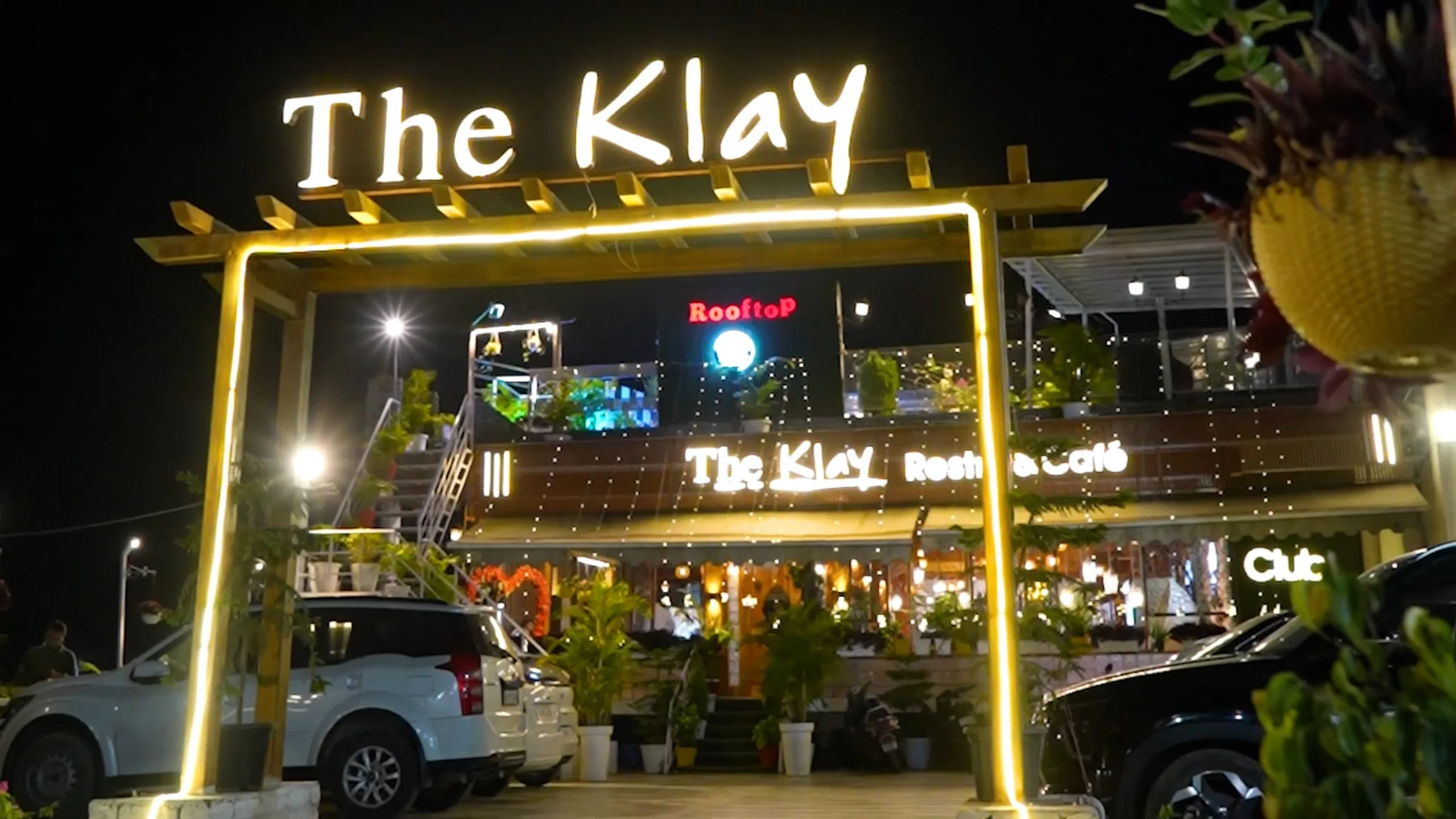 Best Place for Anniversary Celebration in Haldwani